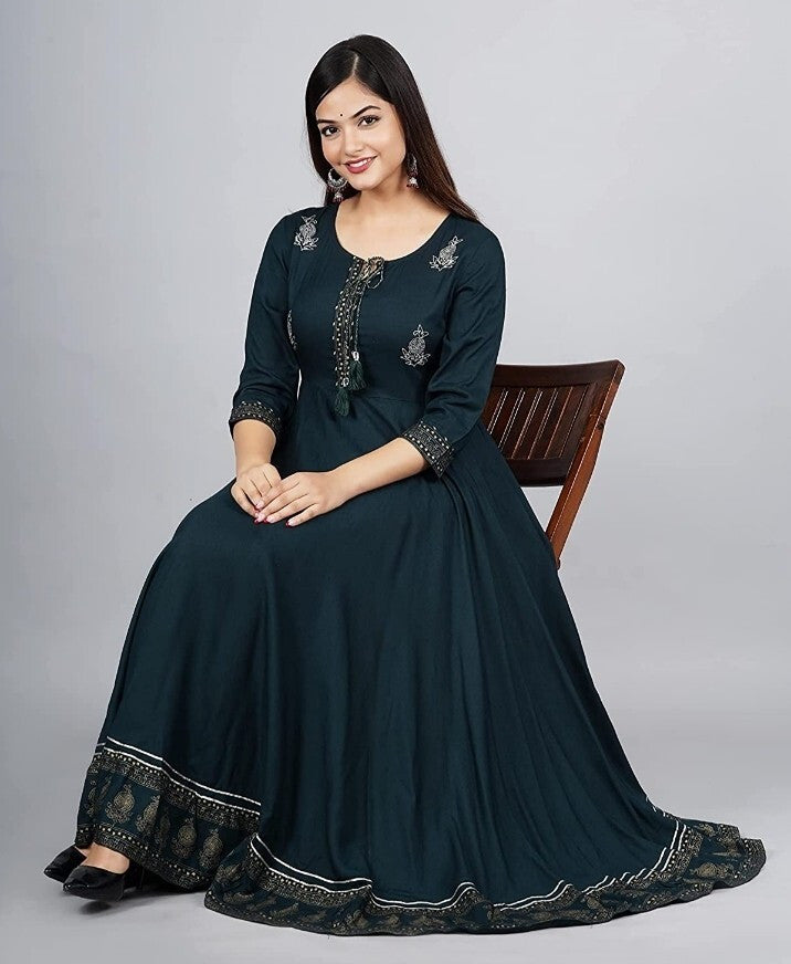 Women Embroidered Viscose Rayon Anarkali Kurta